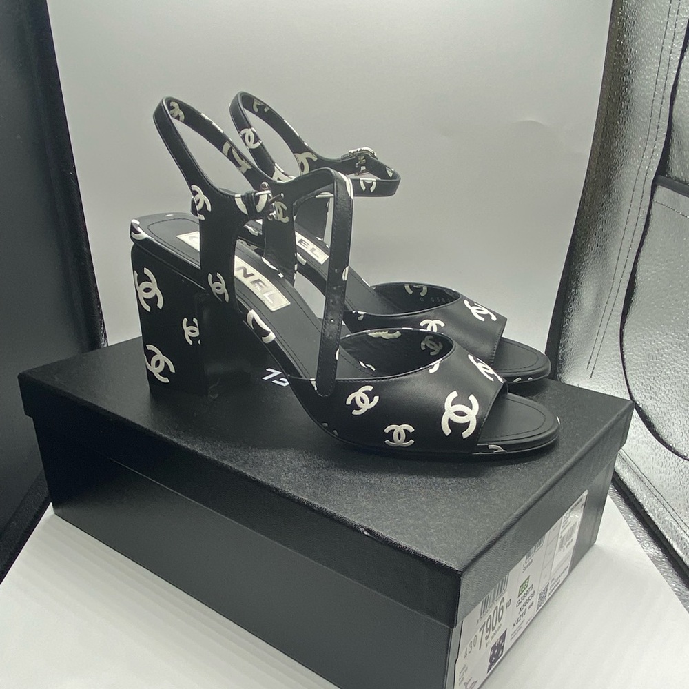 Crazy C’s chunk heel size 40